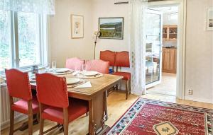 Gorgeous Home In Markaryd