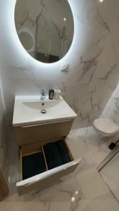 Appartements Studio tout confort avec climatisation : photos des chambres