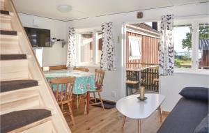 Two-Bedroom Holiday Home In Solvesborg