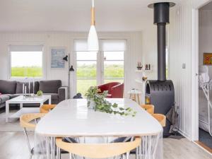 6 person holiday home in Hejls