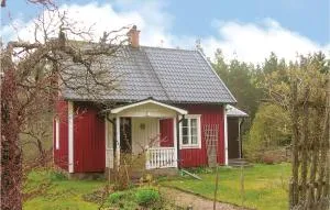 Two-Bedroom Holiday Home In Vimmerby - 维默比