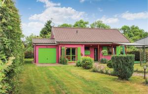 Cozy Home In Nowe Warpno With Wifi
