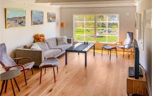 Gorgeous Home In Färjestaden With Wifi