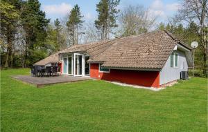 Stunning Home In Oksbøl With Sauna