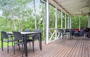 Cozy Home In Asarum With Wifi