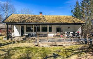 2 Bedroom Stunning Home In Örkelljunga