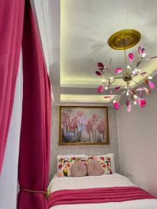 MAKATI Isabela Luxury - Makati