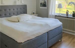 3 Bedroom Awesome Home In Malungsfors