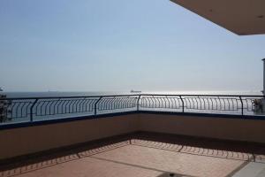 Apartamento en Edificio Bello Mar