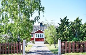 2 Bedroom Awesome Home In Rockneby