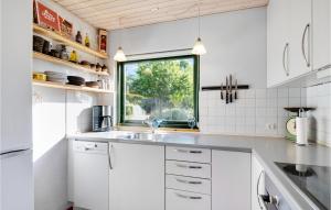 2 Bedroom Amazing Home In Ebeltoft