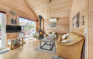 2 Bedroom Nice Home In Hemmet