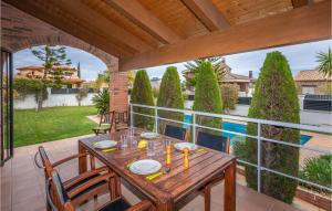 Cozy Home In Hospitalet De Linfant