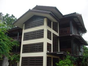 Baan Lotus Guest House