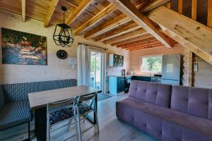 Szary Domek 2 jacuzzi sauna kominek klimatyzacja jezioro basen