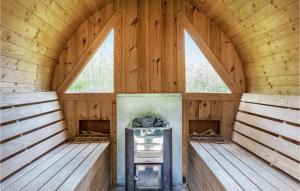 Stunning Home In Lidhult With Wifi