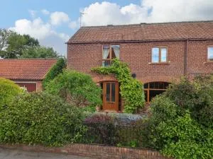 1 Woods Garth - Tibthorpe