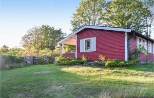3 Bedroom Lovely Home In Torhamn