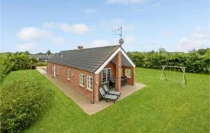 Holiday Home Tyttebærvej V - Højsand