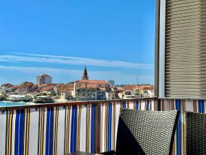 Apartment Elaines View