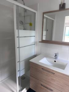 appartement au calme avec jardin privatif dans maison