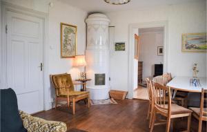 Three-Bedroom Holiday Home Bräkne-Hoby With A Fireplace 05
