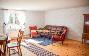 Stunning Home In Ödeshög With Wifi