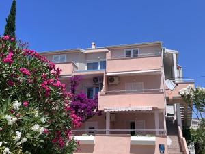 Apartmani Katica 2 