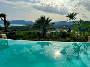 Apartment on the rocks , with sea view - Ambelón