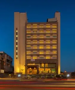 Royal Orchid Central Vadodara - Varanama