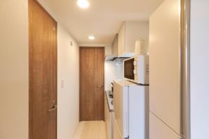 Sky Up Oshiage by Tranova