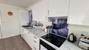 Number 15 Luxurious Two Bedroom Apartment