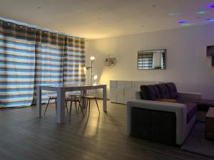 Appartements T2 Cosy - 70m2 au Coeur de ville : photos des chambres