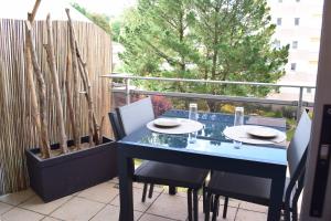 Appartements Studio Le Charentais - logement de vacances 4 personnes bord de mer : photos des chambres