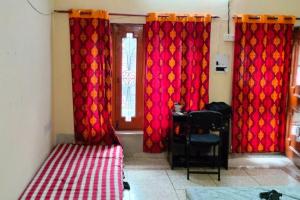 Dehradun Gem Close toSights