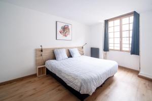 Appartements MyAppart71 - La prefecture - Appartement en Coeur de Ville : photos des chambres