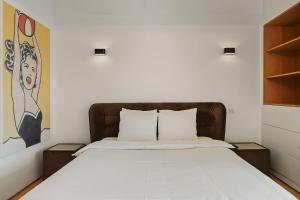 RH Apartment - Opposite Bucharest Mall, Metro, Balcony - RH Living