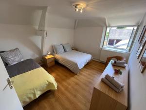 Maisons de vacances Ecurie des Charmes a 5 minutes de la plage : photos des chambres