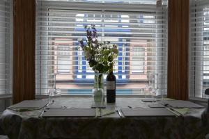 The Fabulous Number Two Apartment a cosy coastal getaway