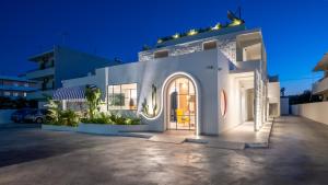Patricia Suites