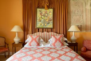 Presidential Suite room in NARUTIS hotel
