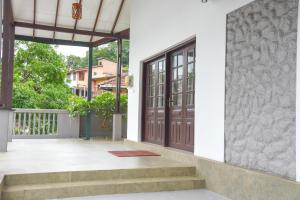 Kandy Hemantha Resort