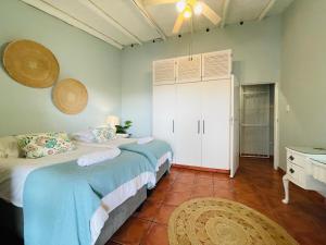 4 Bedroom Beach House on 4th Ave