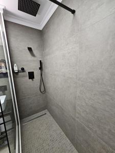 Apartament pe malul Mureșului