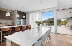 Gorgeous Home In Ferenci 