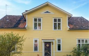 2 Bedroom Nice Apartment In Figelholm