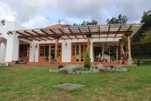 Hacienda Otavalo Country Home - Apuela