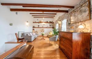 Lovely Home In Jusici