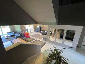 Amazing Townhouse - 5 Bedrooms