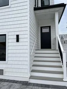 Brand New Construction For 2024! 5 Bedroom Townhome! - Spray Beach